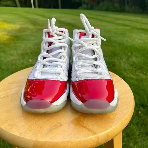 Nike Air Jordan 11 Retro GS Cherry Men display picture 2